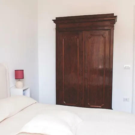 Nei Paraggi Bed & Breakfast